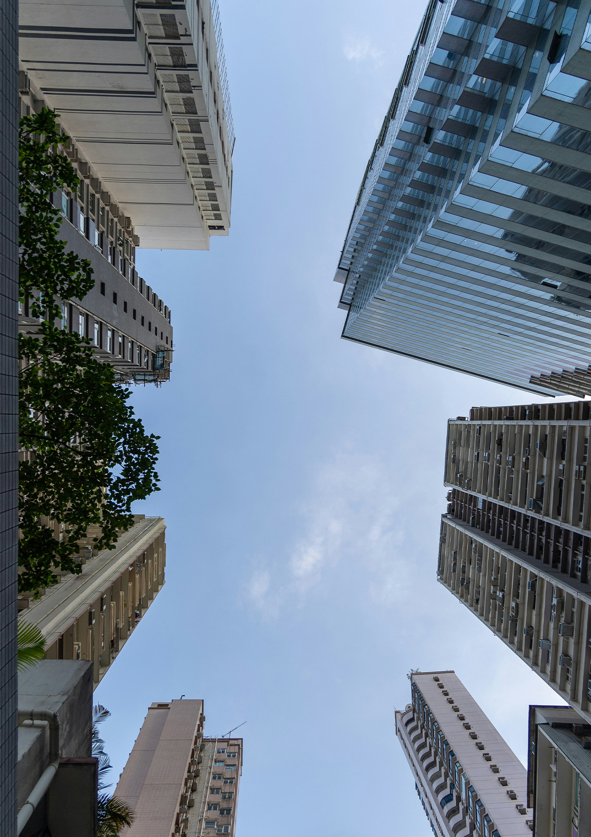 Picture of a sky scraper